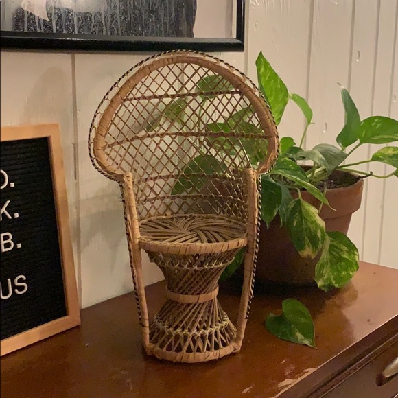 doll sized wicker chairs